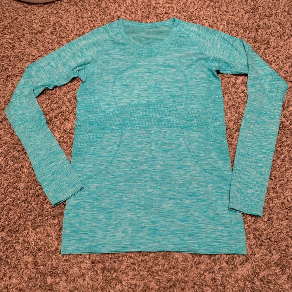 Lululemon Long Sleeve Workout Top